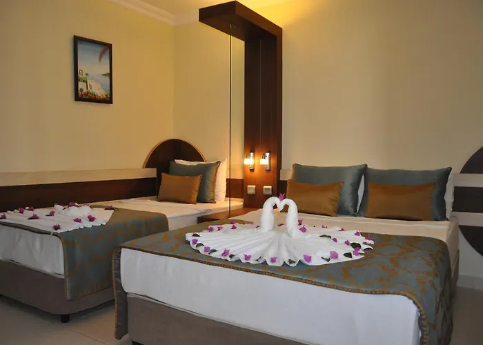 Resort Club Dem & 4*