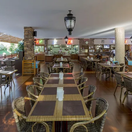 Club Dem & Feriested Konaklı