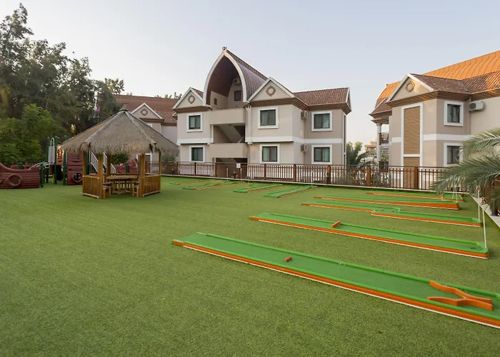 Club Dem & 4* Konaklı